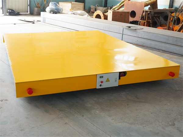 無(wú)軌電動(dòng)地平車(chē)