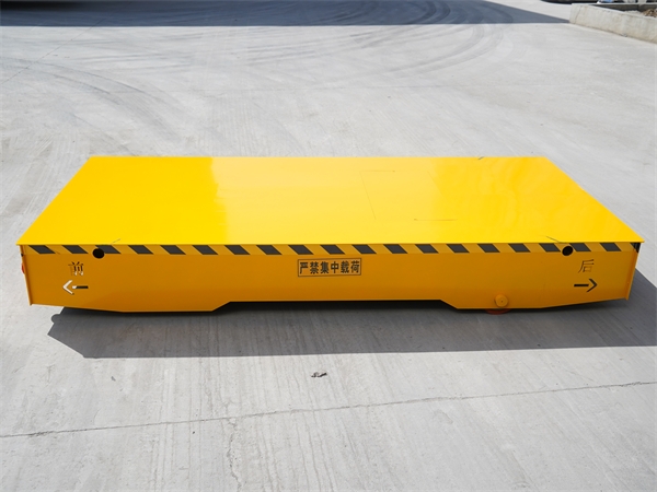 有軌電動地平車